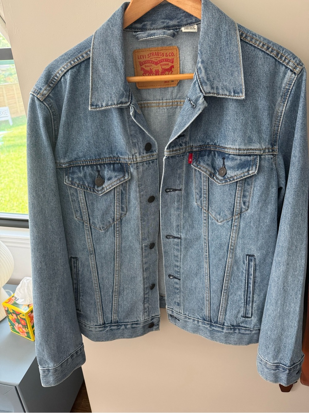 Levi's Light Blue Denim Jacket - Men’s Casual Trucker